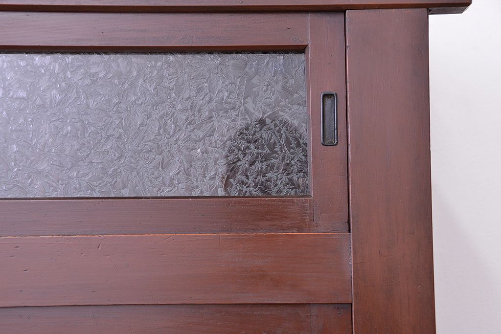アンティーク家具　古民具・骨董　ダイヤガラス入りのモダンな四尺水屋箪笥(食器棚、収納棚)