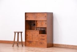 レトロ家具　昭和レトロ　古い木の小振りな茶箪笥?(茶棚)