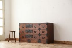 中古 伝統工芸品 木目が美しい岩谷堂箪笥