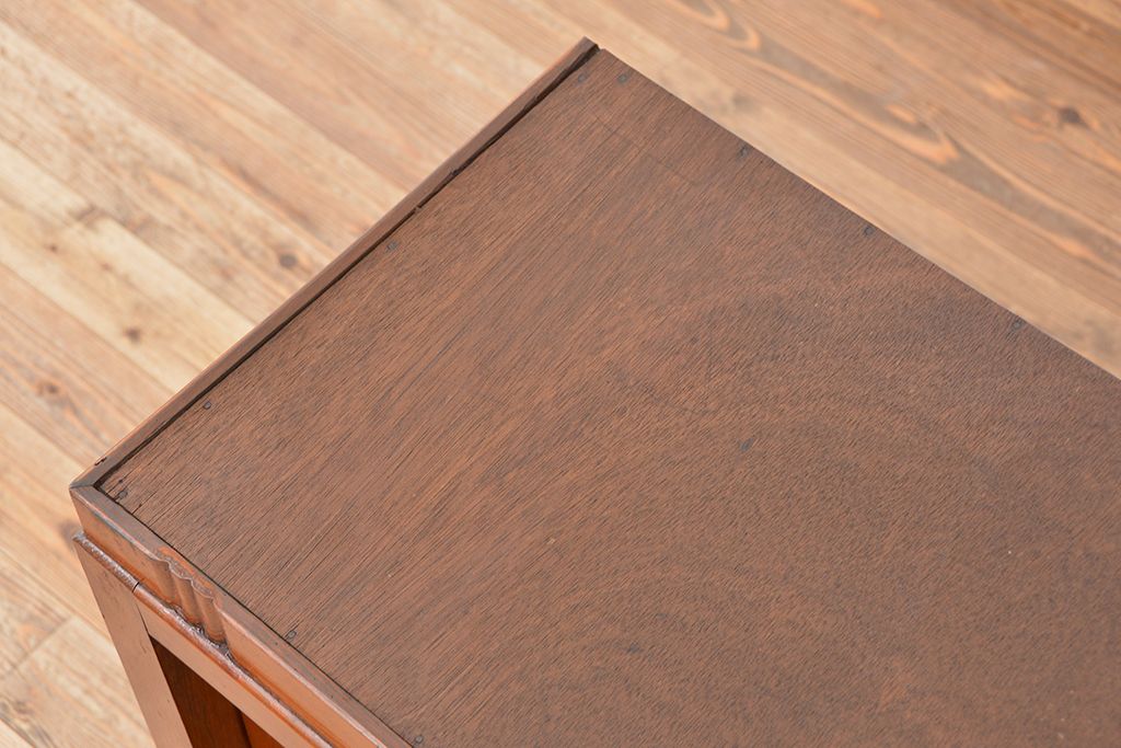 レトロ家具　昭和レトロ シンプルな二段重ね大型収納棚(ガラスケース/食器棚)
