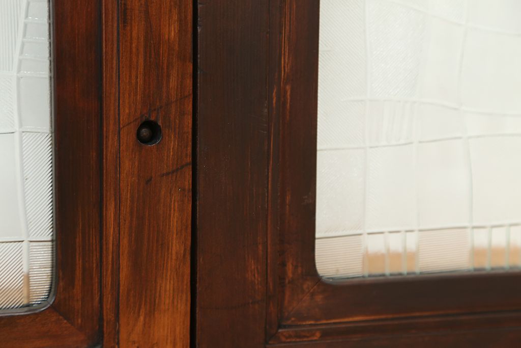 昭和レトロ　古い木の模様ガラス引き戸2枚セット(建具/小窓)(明り取り)(ガラス戸)