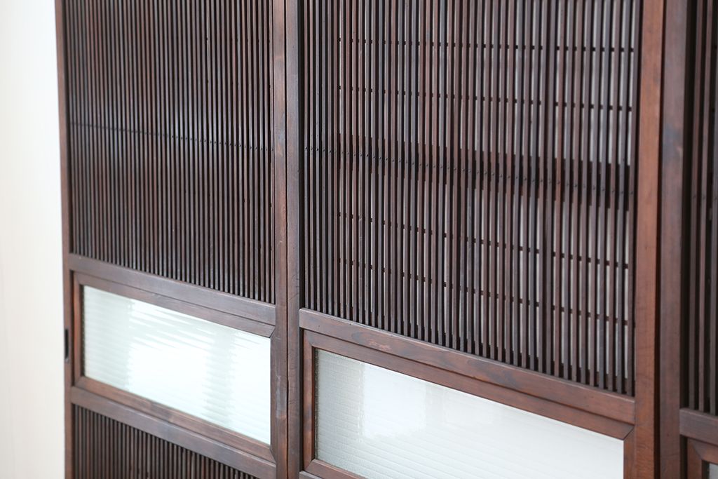 古民具・骨董　腰板欅材の上質な裏障子付き格子戸4枚セット