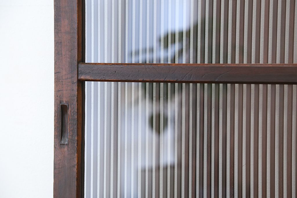 ★古民具・骨董　桟が細かく繊細なガラス格子戸2枚セット