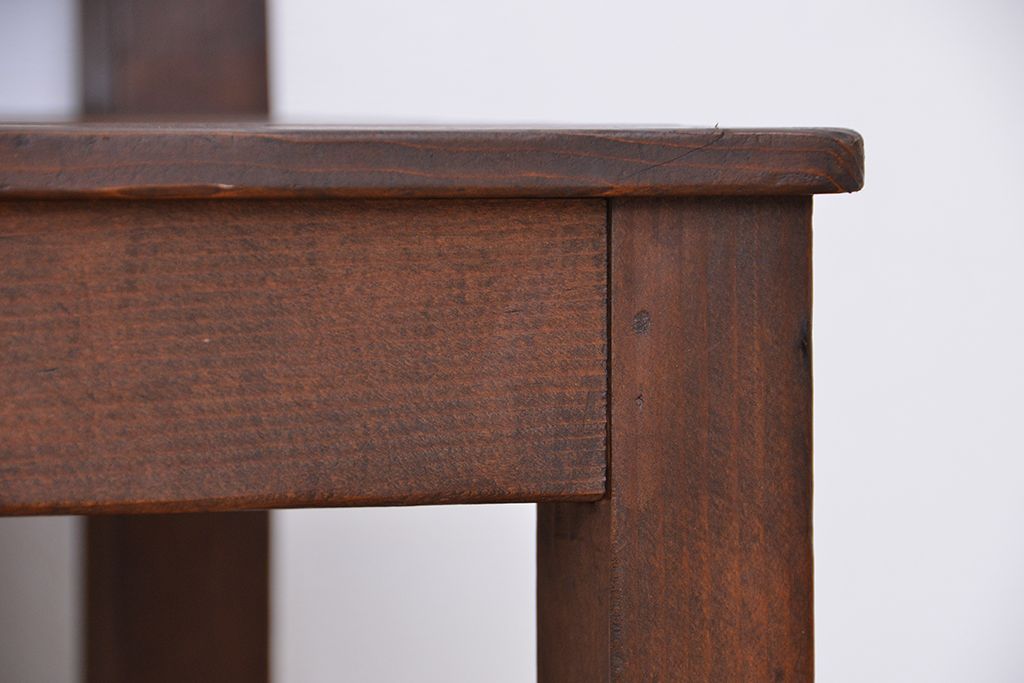 レトロ家具　昭和レトロ　1970年代シンプルな椅子　1脚(イス)