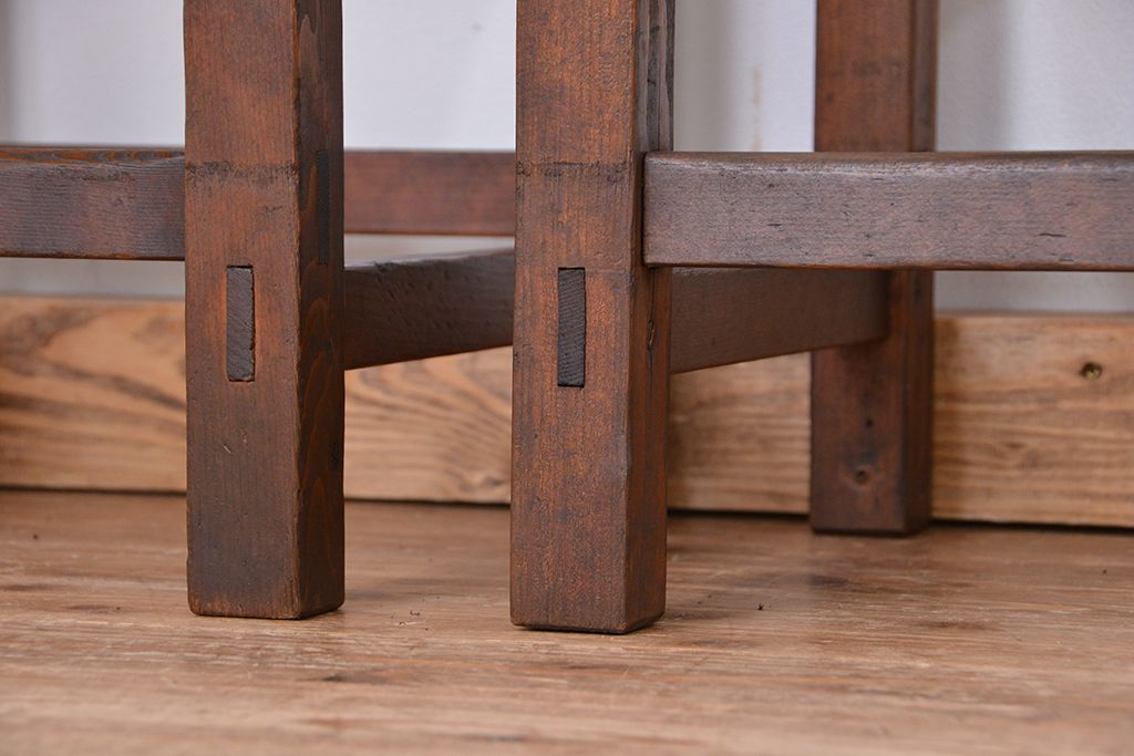 レトロ家具　昭和レトロ　1970年代シンプルな椅子　2脚セット