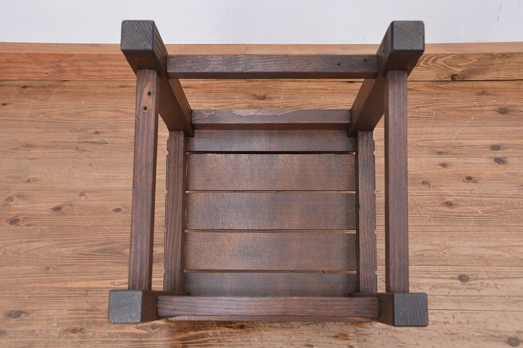 レトロ家具　昭和レトロ　1970年代シンプルな椅子　2脚セット