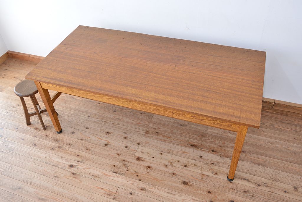 アンティーク家具　1960〜70年代　古い学校の使い込まれた大きな作業台?(テーブル、机)