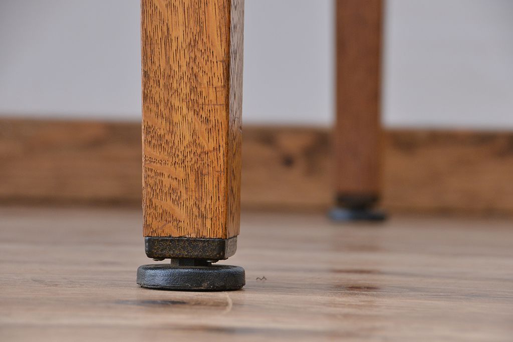 アンティーク家具　1960〜70年代　古い学校の使い込まれた大きな作業台?(テーブル、机)