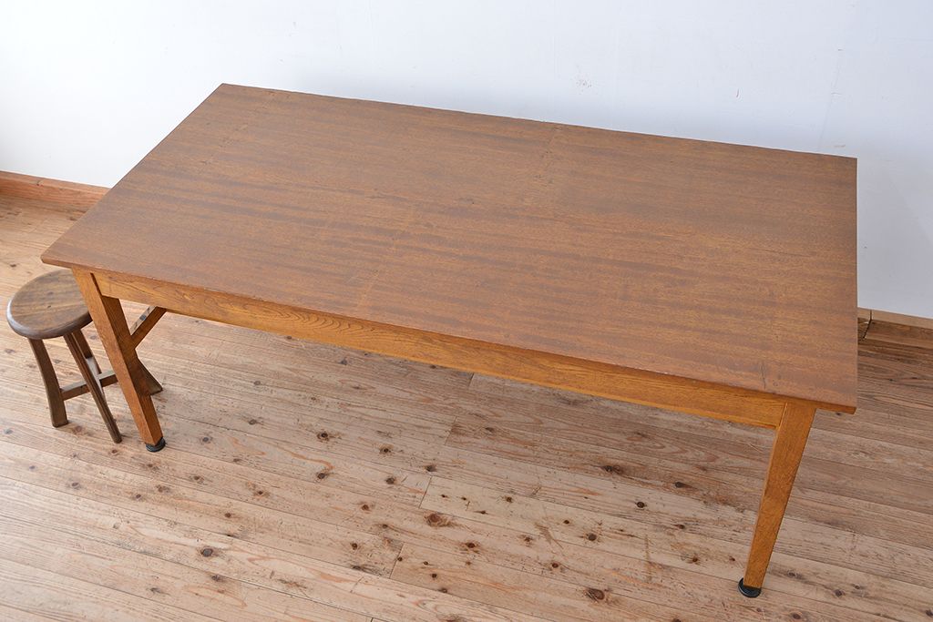 アンティーク家具　1960〜70年代　古い学校の使い込まれた大きな作業台(テーブル、机)