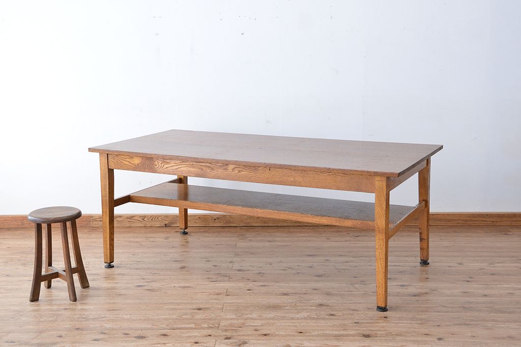 アンティーク家具　1960〜70年代　古い学校の使い込まれた大きな作業台(テーブル、机)