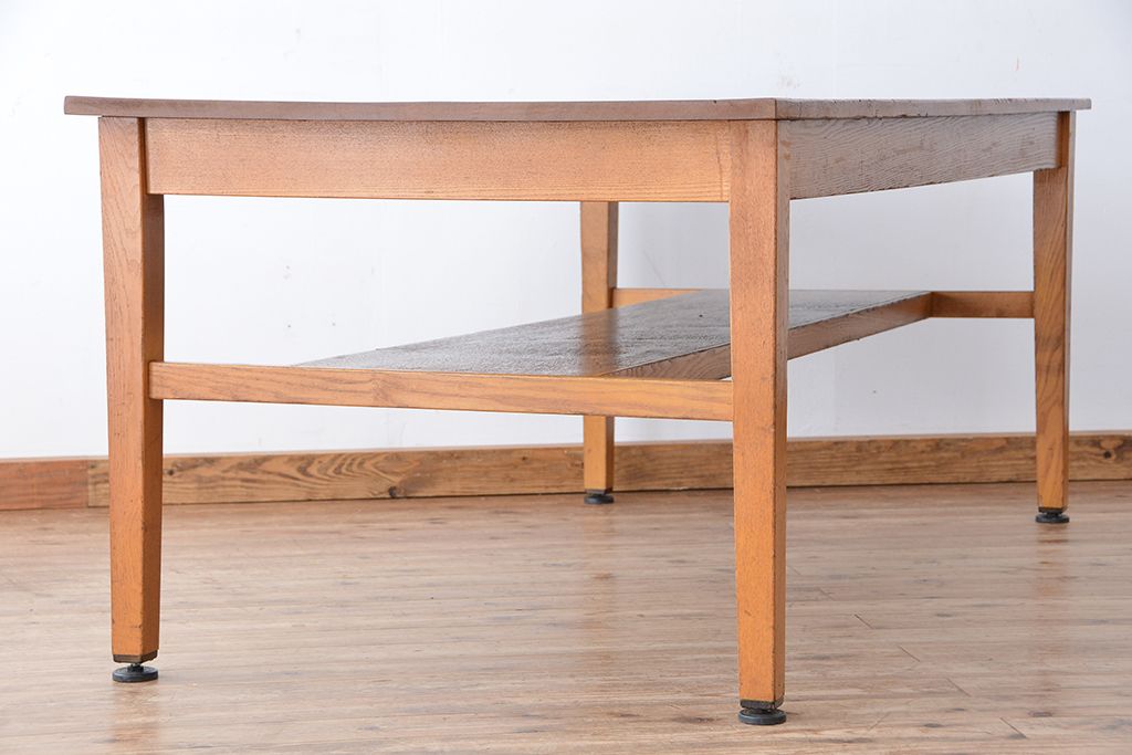 アンティーク家具　1960〜70年代　古い学校の使い込まれた大きな作業台?(テーブル、机)