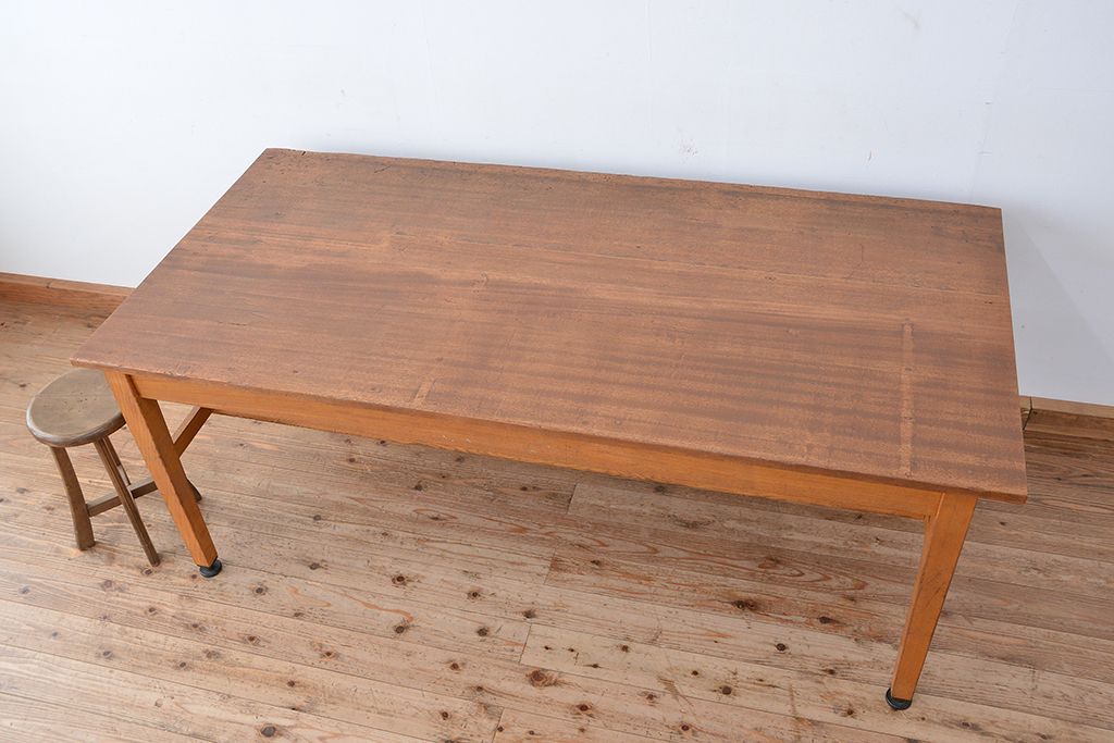アンティーク家具　1960〜70年代　古い学校の使い込まれた大きな作業台?(テーブル、机)