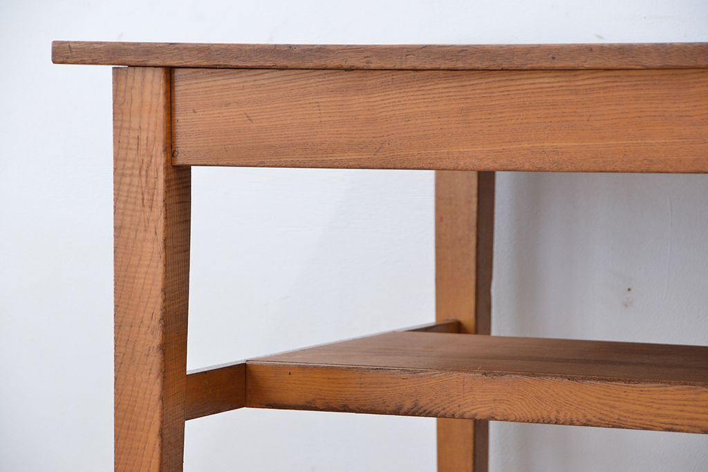 アンティーク家具　1960〜70年代　古い学校の使い込まれた大きな作業台?(テーブル、机)
