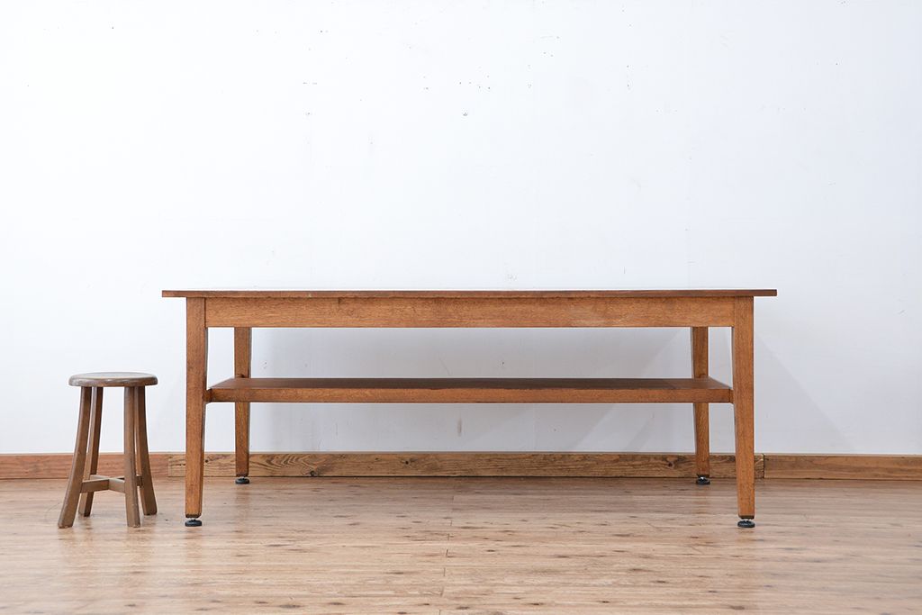アンティーク家具　1960〜70年代　古い学校の使い込まれた大きな作業台(テーブル、机)