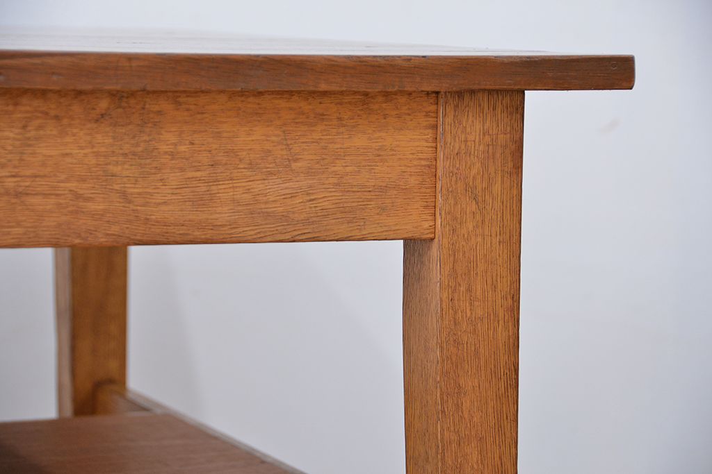 アンティーク家具　1960〜70年代　古い学校の使い込まれた大きな作業台(テーブル、机)