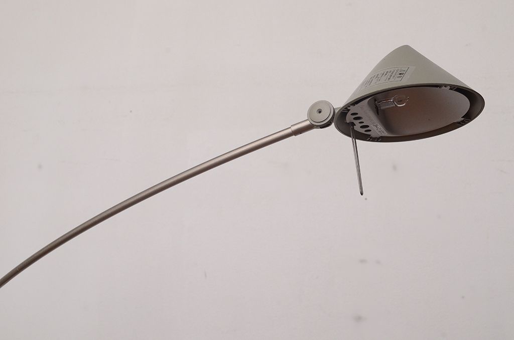 定価157500円　ヤマギワ　ARTEMIDE　フロアスタンド　S2351S