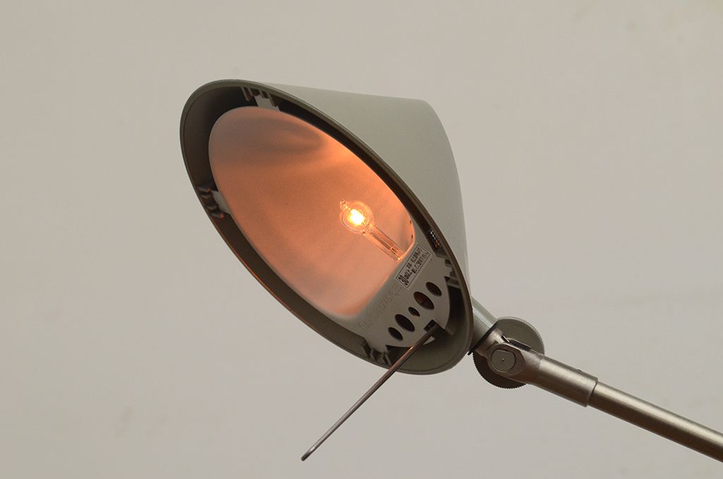 定価157500円　ヤマギワ　ARTEMIDE　フロアスタンド　S2351S