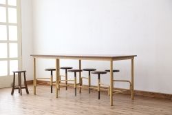 ラフジュオリジナル　6脚格納スツールの作業台(テーブル、机)