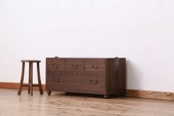 アンティーク家具　アンティーク　古い木の四杯引き出し脚付きローチェスト(ローボード)