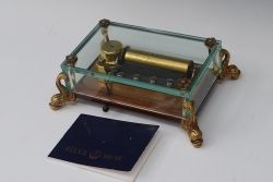アンティーク雑貨　スイス製REUGE(リュージュ)クリスタルオルゴール50弁(3/50)