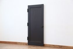 ★アンティーク　古い洋館のシンプルで重厚なドア?(扉)