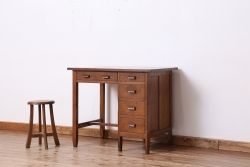 レトロ家具　アンティーク　古いナラ材のレトロな片袖机(テーブル・作業台)