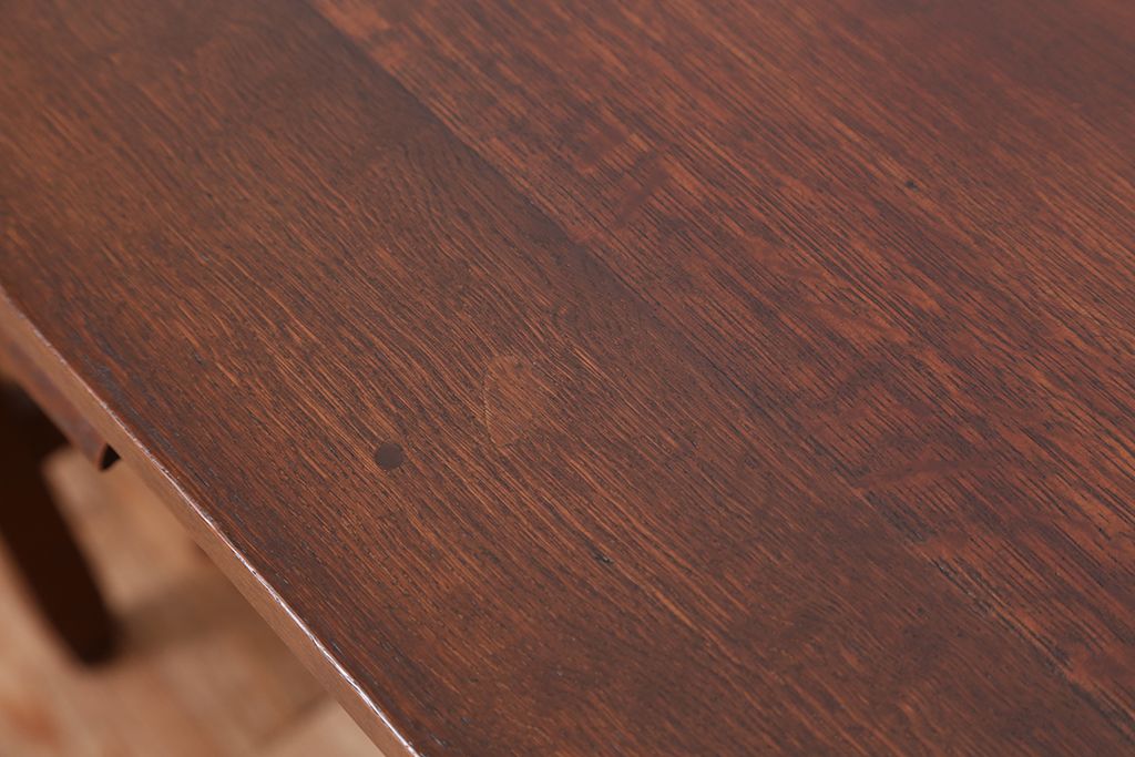 レトロ家具　アンティーク　古いナラ材のレトロな片袖机(テーブル・作業台)