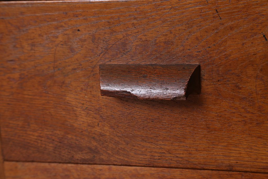 レトロ家具　アンティーク　古いナラ材のレトロな片袖机(テーブル・作業台)