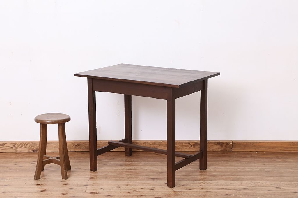 アンティーク家具　アンティーク　古い木の使い込まれた平机(テーブル・作業台)(3)