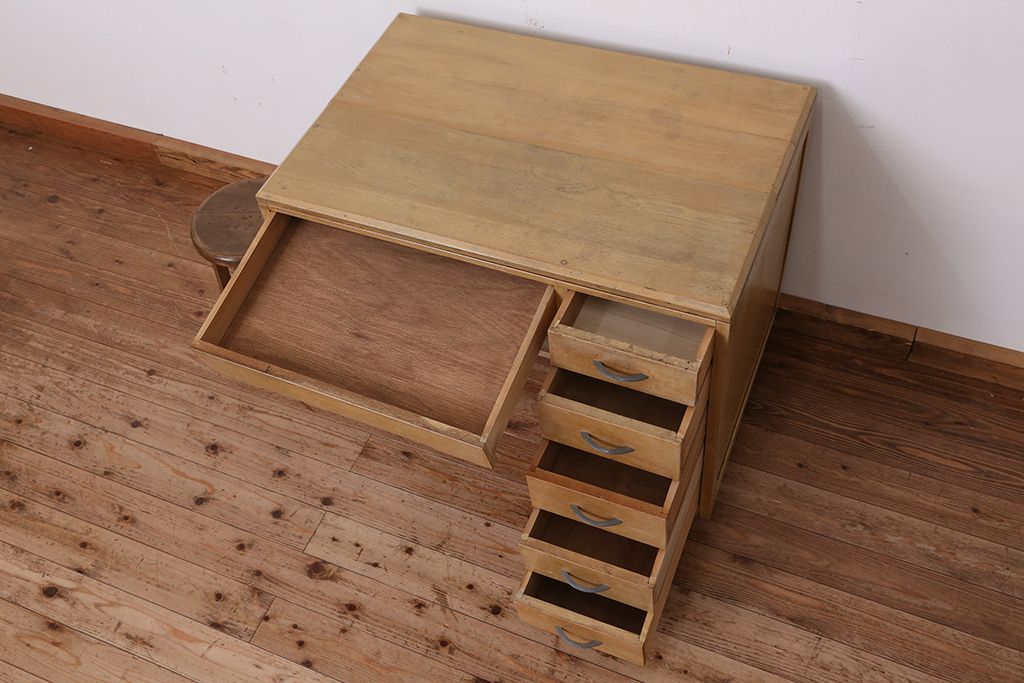 レトロ家具　昭和レトロ　明るい色あいの片袖机(テーブル/作業台)