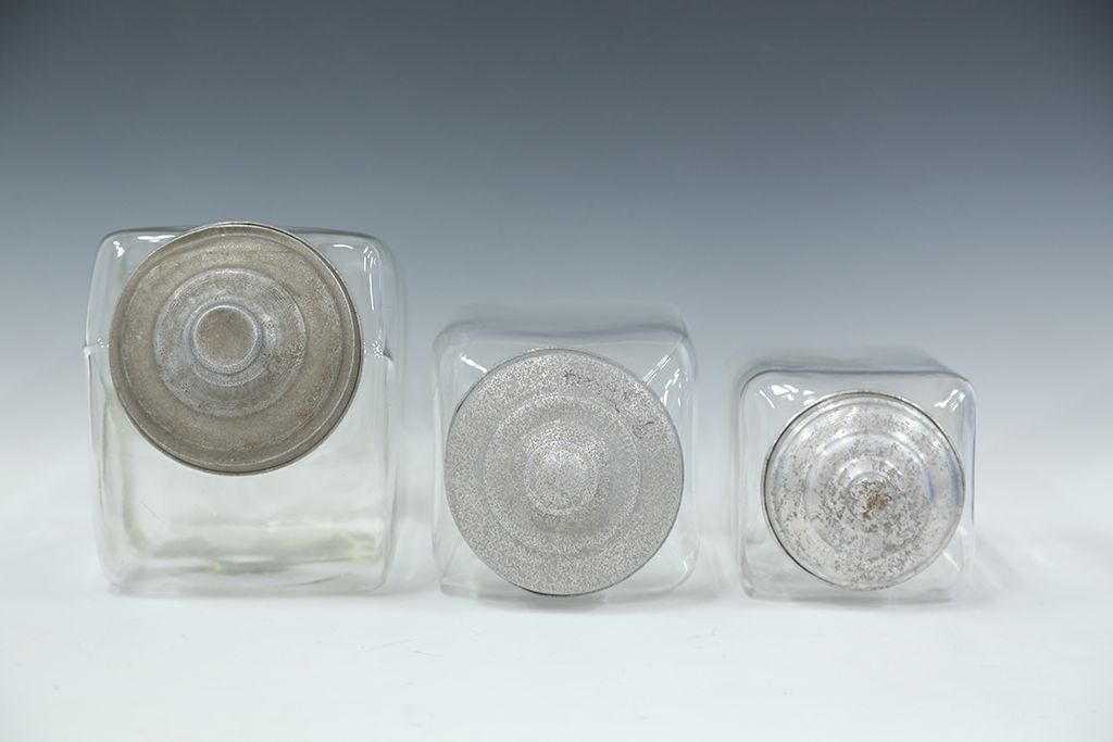 アンティーク雑貨　アンティーク 古い商店のガラスビン[瓶]3個セット(2)(菓子瓶)