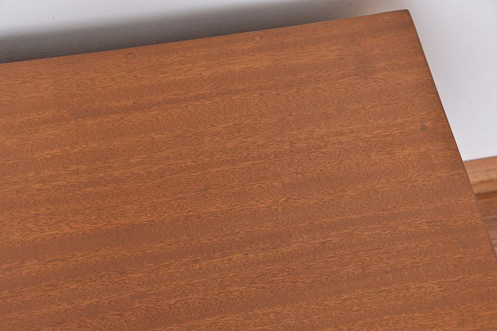 レトロ家具　アンティーク レトロな閉まえる作業台付きモールガラス収納棚(カウンターテーブル)