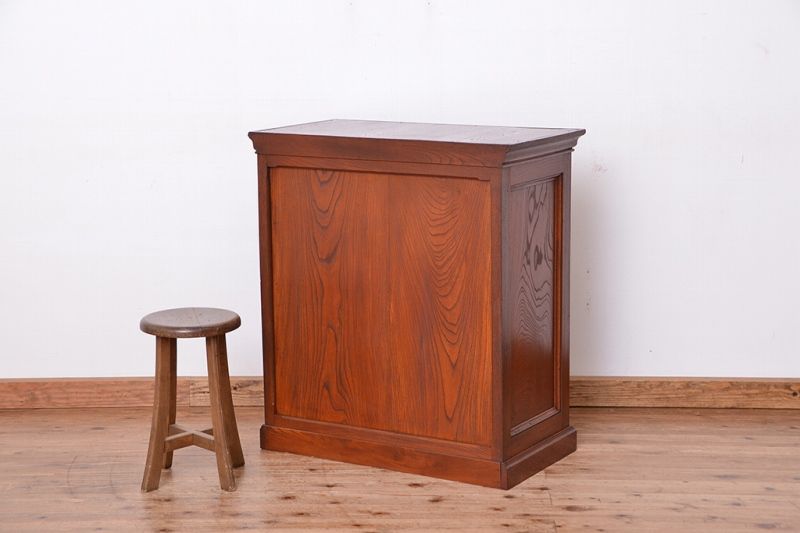 アンティーク家具　アンティーク　総欅材!希少!特注品!　シャッター扉付き戸棚(収納棚、蛇腹)