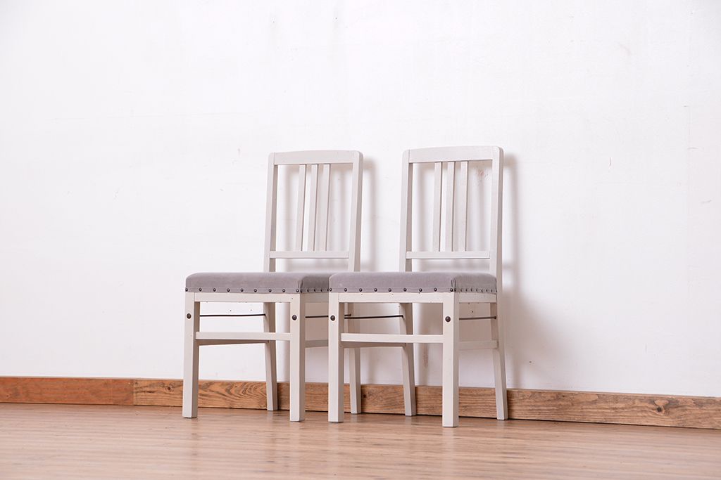 アンティーク家具　アンティークペイント　シンプルなダイニングチェア2脚セット(2)