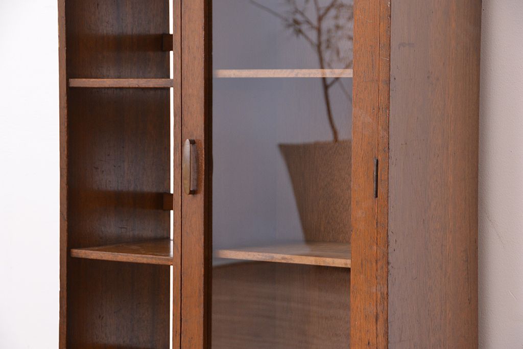 レトロ家具　昭和レトロ　古い木の小さな本箱(収納棚)