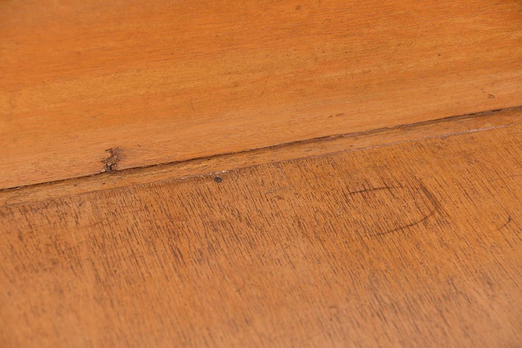 レトロ家具　★昭和レトロ　大振りな引き出し付き飾り棚(本棚)