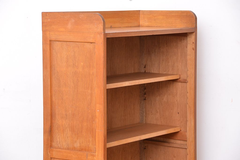レトロ家具　★昭和レトロ　大振りな引き出し付き飾り棚(本棚)