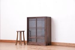 レトロ家具　昭和レトロ　シンプルな結晶ガラス収納棚(下駄箱)