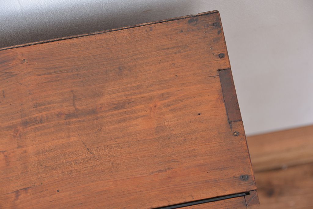 レトロ家具　昭和レトロ　古い木の小振りなガラスショーケース(陳列棚)　