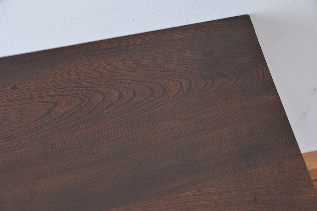 アンティーク家具　アンティーク　古い木の使い込まれた平机(テーブル・作業台)(4)