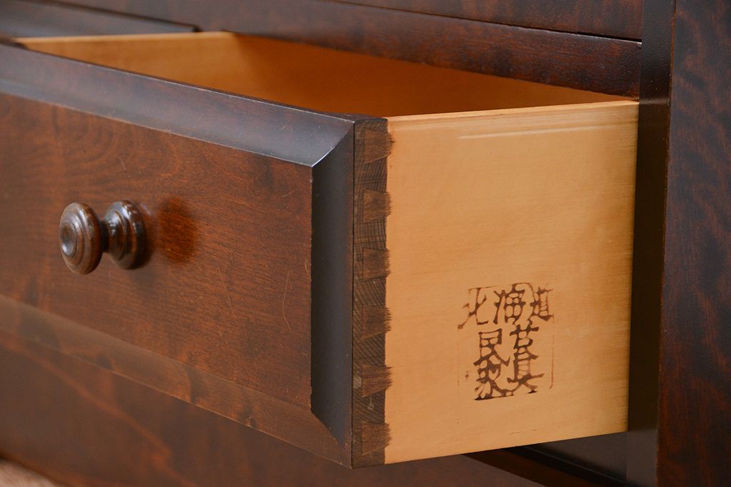中古　北海道民芸家具　樺無垢材本箱　定価約27万円(ガラス収納棚、ブックケース)