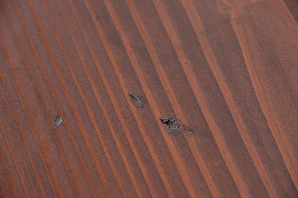 アンティーク家具　アンティーク　前面栗材　ダイヤガラス引き戸　鉄脚付きローボード(引き出し付ガラス収納棚)