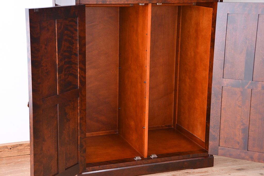 中古　北海道民芸家具　特注品　樺材　二段重ねジャケット整理ダンス(箪笥・ワードローブ・衣類収納)
