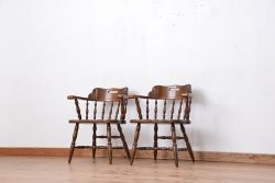 中古　飛騨産業 キツツキマーク　ダイニングチェア2脚セット?(アームチェア/椅子)