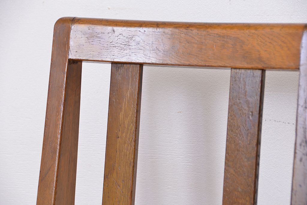 レトロ家具　アンティーク 古い木のレトロな回転チェア(椅子/イス)