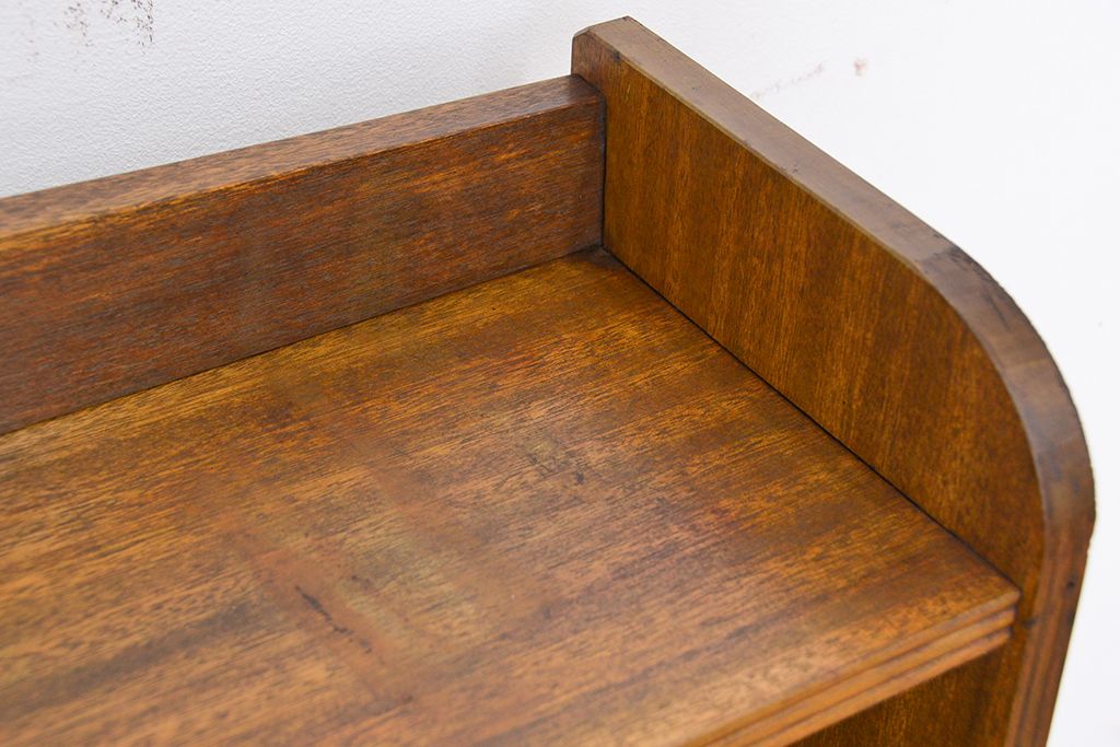 レトロ家具　昭和レトロ　シンプルな縦型　本棚(飾り棚・ブックケース)