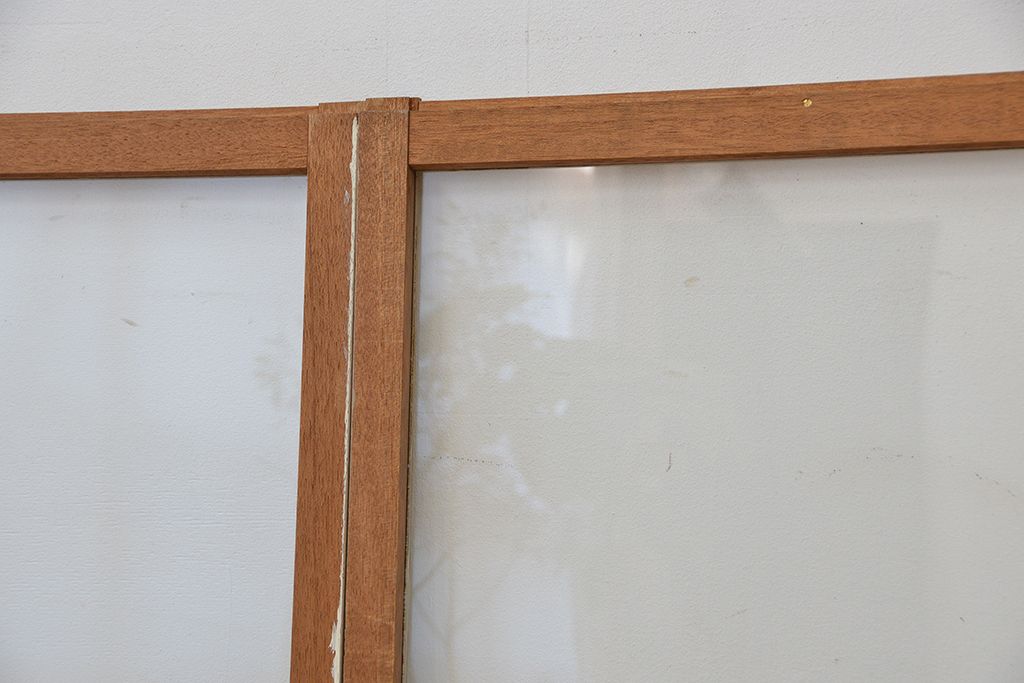 昭和レトロ　古いペンキのはげたシンプルなガラス戸4枚セット(2)