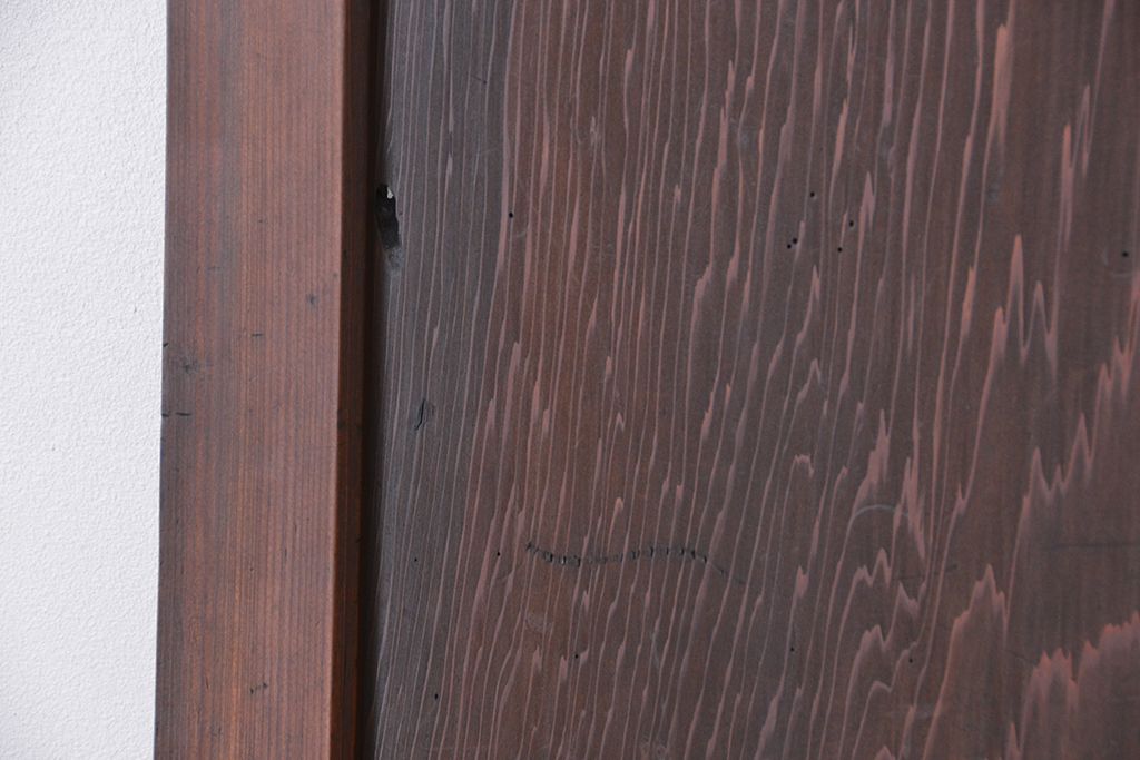 アンティーク　古い木のレトロでシンプルなドア(扉)(3)