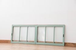 昭和レトロ　ペンキの剥げたモールガラス引き戸2枚セット(4)(ガラス、窓)
