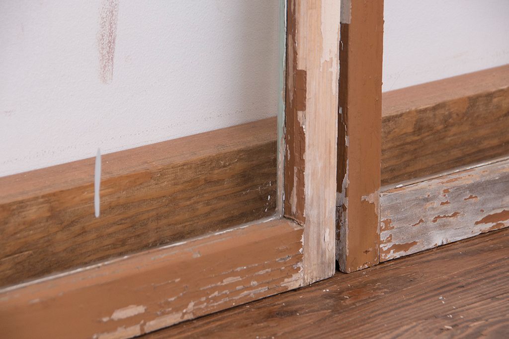 アンティーク建具　ペンキの剥げた風合いがシャビーシックなガラス戸2枚セット(引き戸)(R-011555)